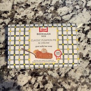 Beekman 1802 x Libby’s® Classic Pumpkin Pie & Cream Goat Milk Soap NWT